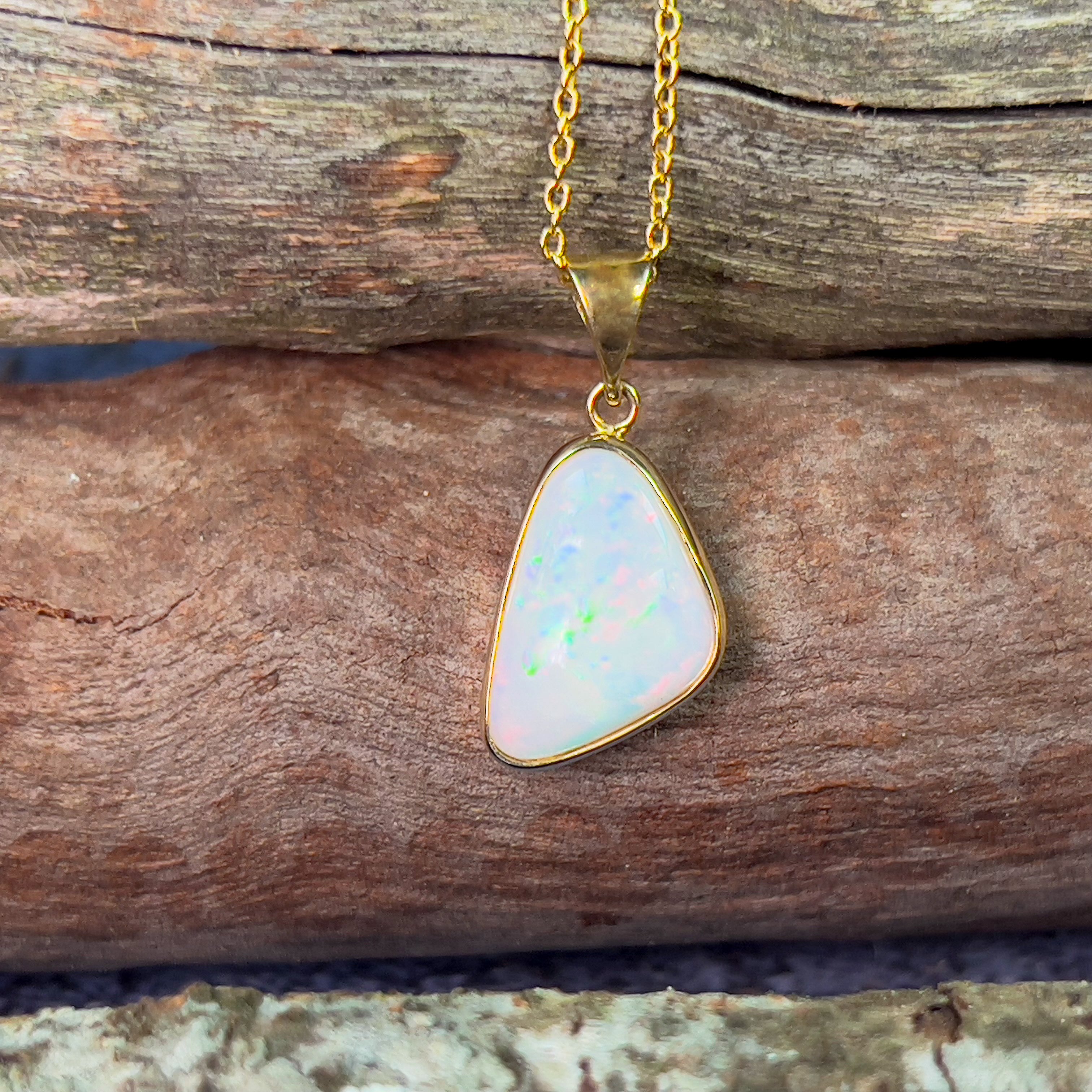 18kt Yellow Gold triangle shape White opal 3.01ct pendant - Masterpiece Jewellery Opal & Gems Sydney Australia | Online Shop