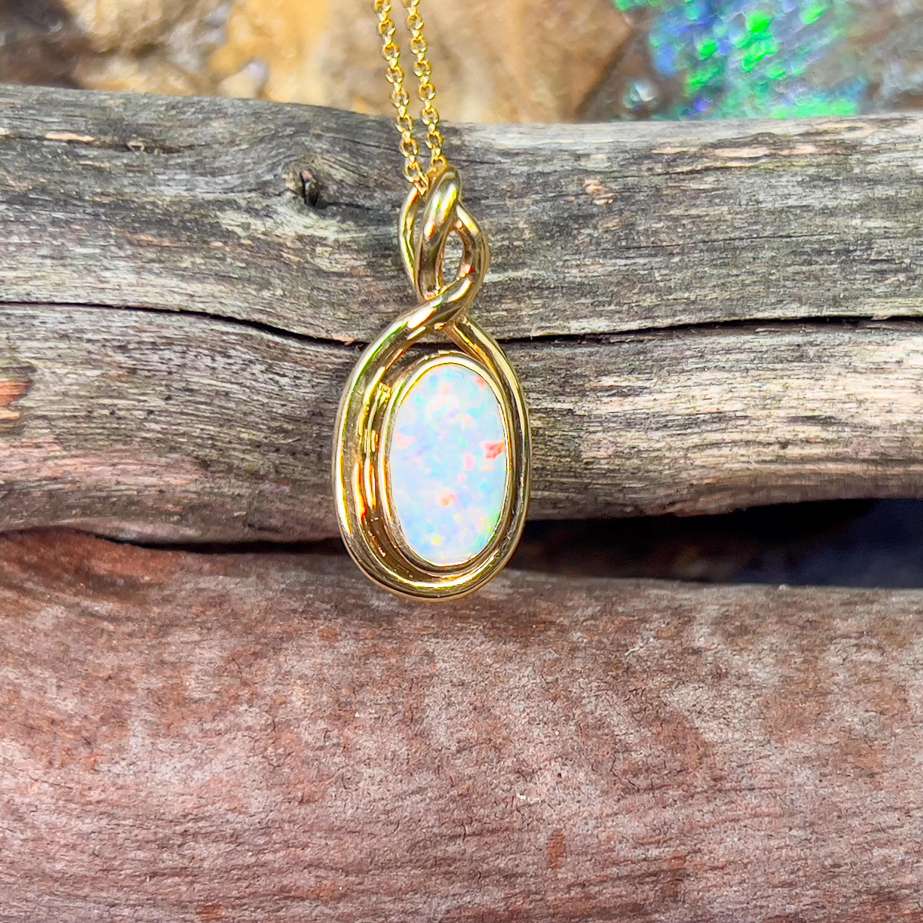 18kt Yellow Gold Oval White Opal 1.2ct pendant - Masterpiece Jewellery Opal & Gems Sydney Australia | Online Shop