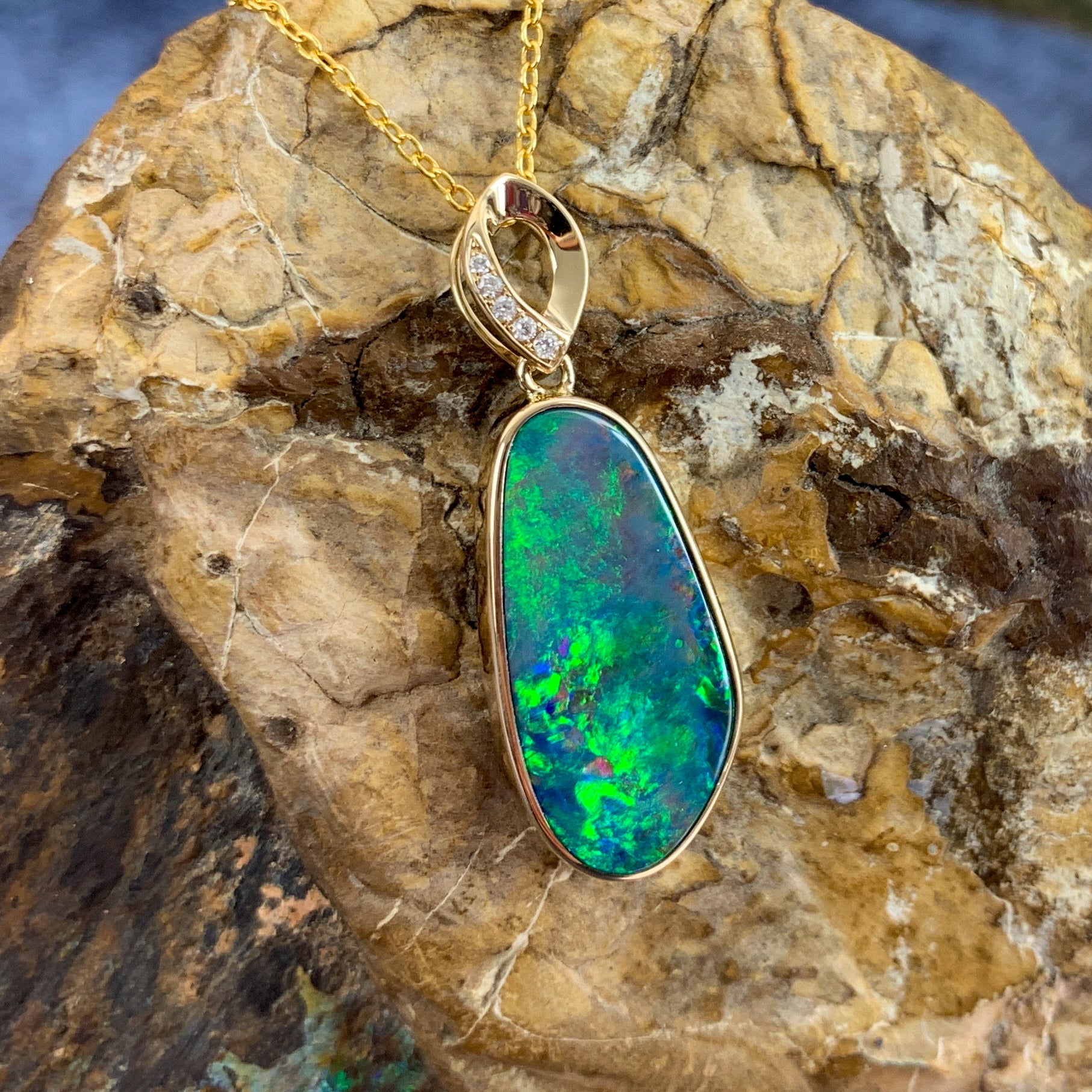 14kt Yellow Gold pendant Opal doublet 5.71ct with diamonds - Masterpiece Jewellery Opal & Gems Sydney Australia | Online Shop